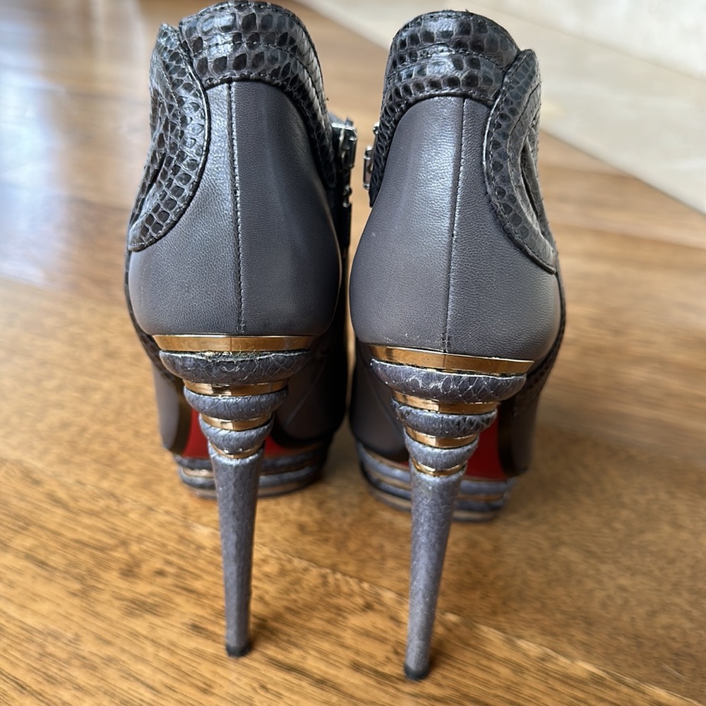 Cesare Paciotti heeled booties - Picture 4 of 5